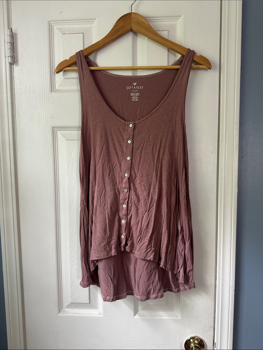 American Eagle Outfitters Mauve Button-Front Tank